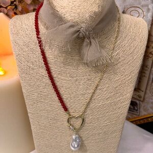 New 14K GOLD FILLED WITH PEARL & HEART CARABINER